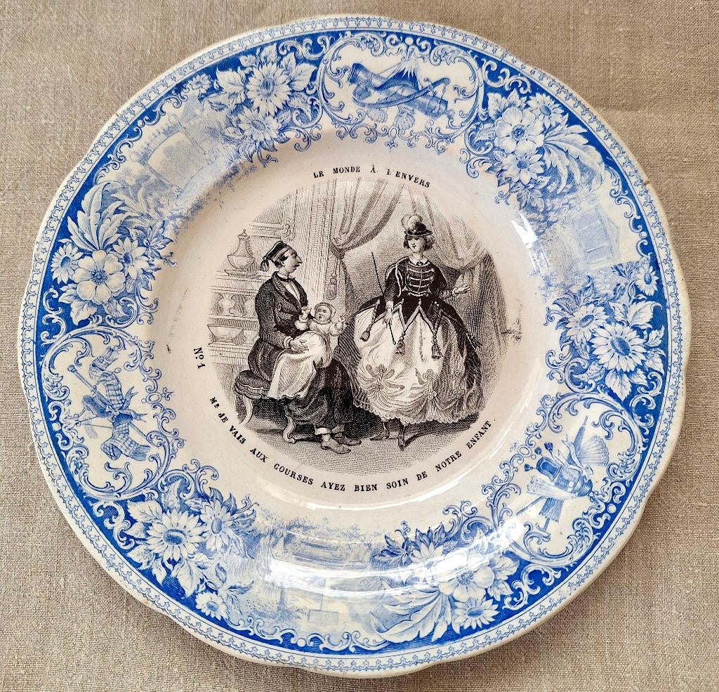 Le monde à l'envers, Creil et Montereau bord, Antiek en Kunst, Antiek | Servies los, Ophalen of Verzenden
