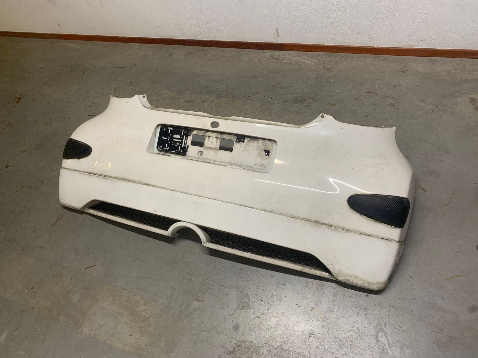 Achterbumper toyota aygo sportief 2005 tot 2014 wit bodykit, Gebruikt, -, -, Ophalen of Verzenden