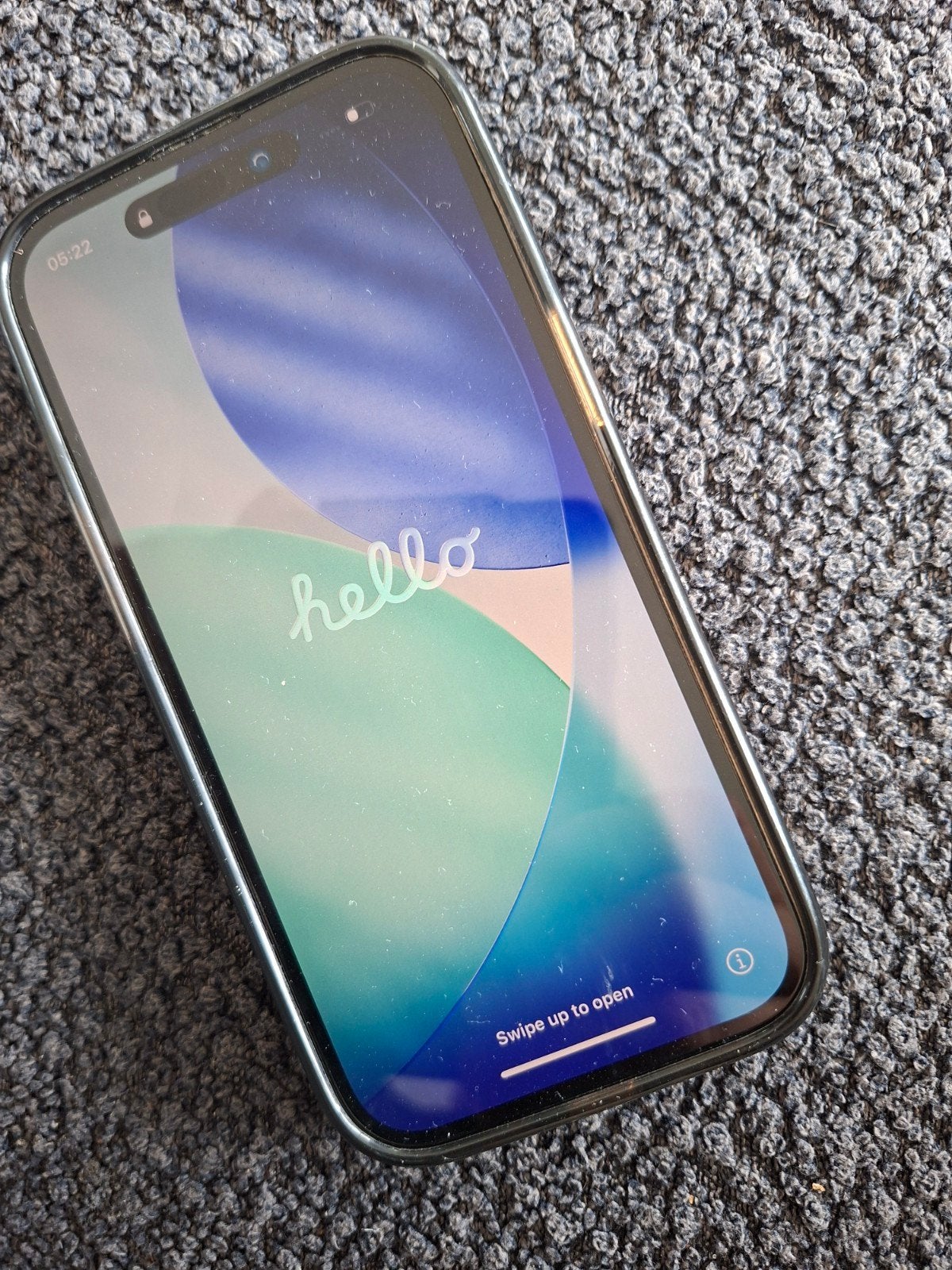 iPhone 15 met nieuw (origineel) scherm, Ophalen, 86 %
