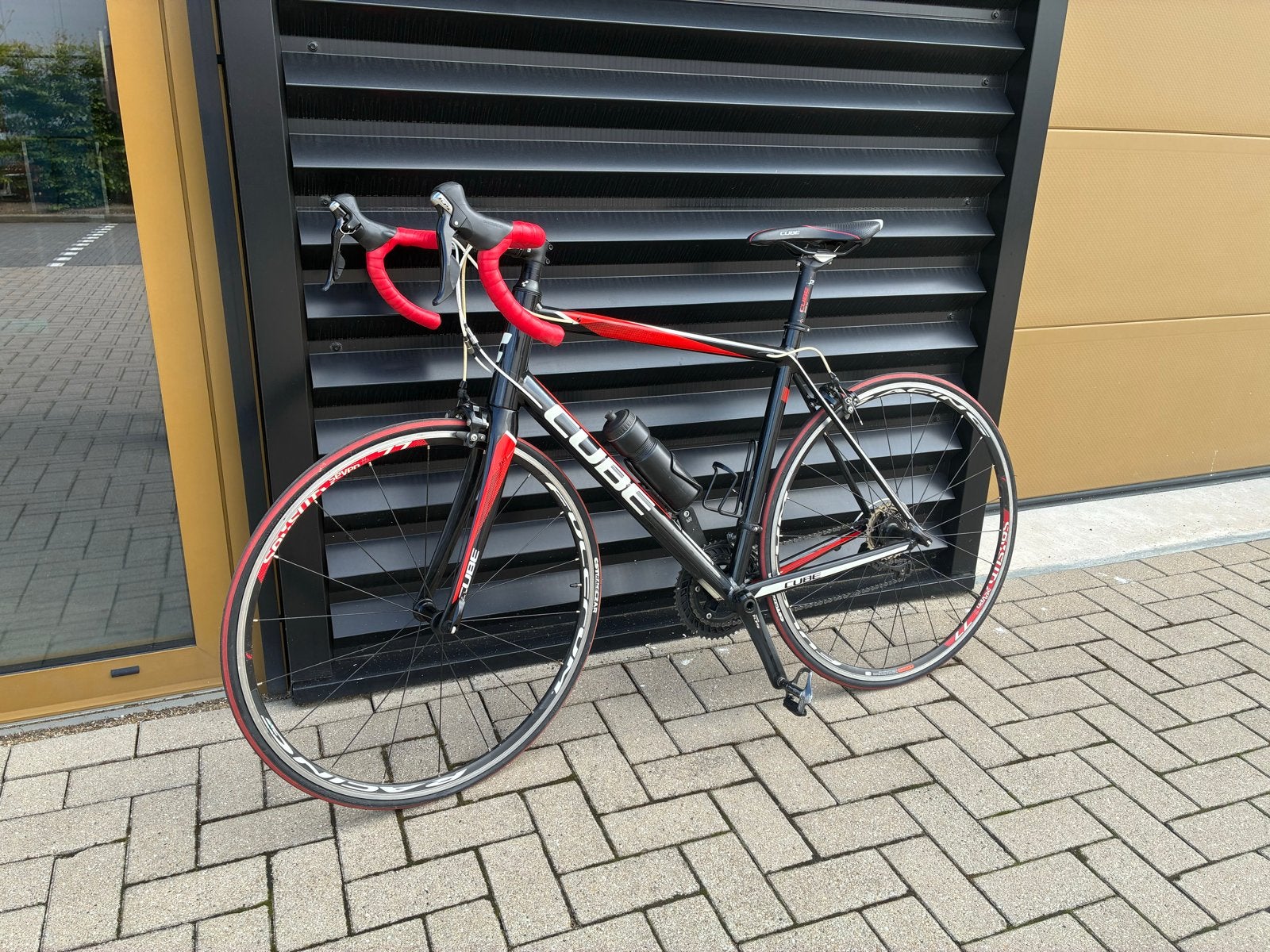 Cube racefiets met kleding en accessoires, Fietsen en Brommers, 28 inch, Gebruikt, Aluminium, Meer dan 20 versnellingen