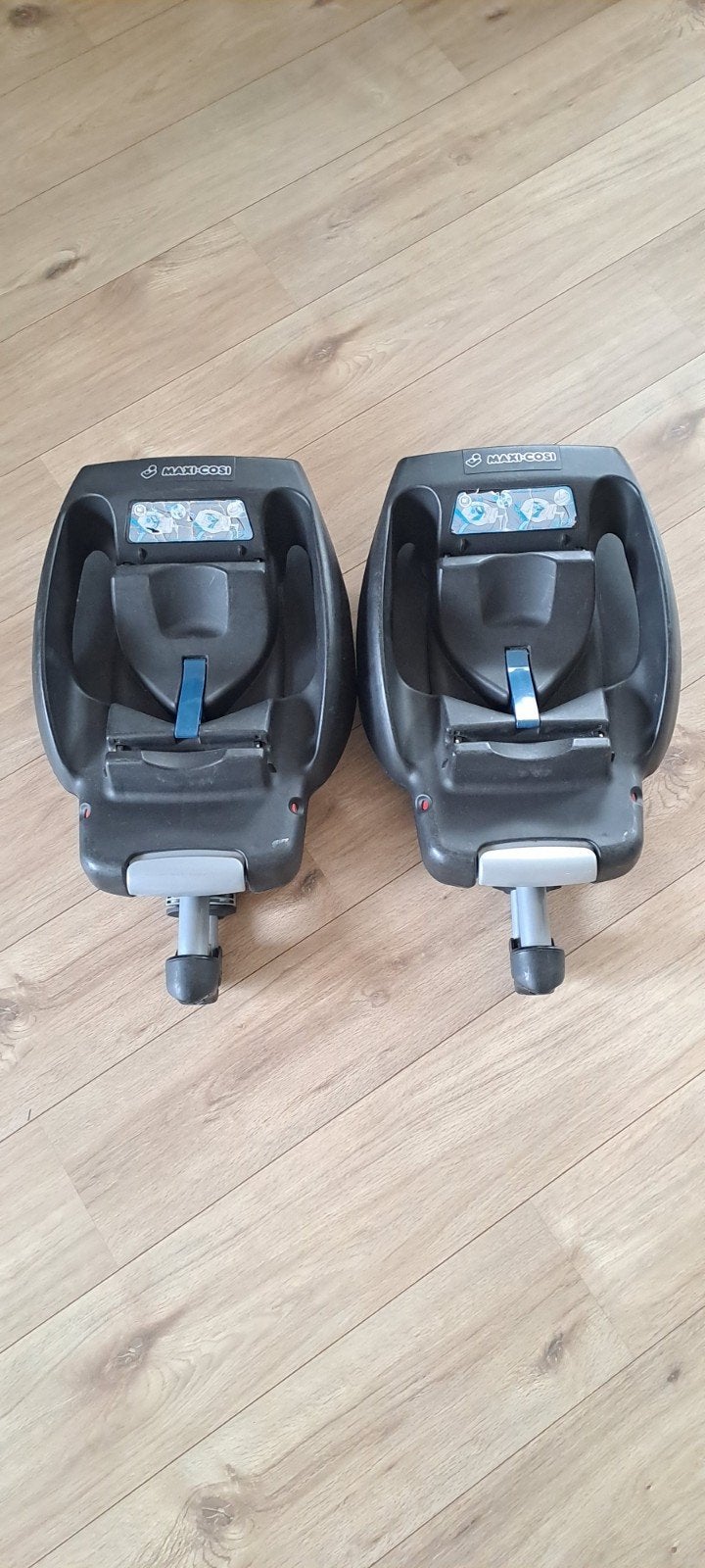 Maxi-Cosi EasyBase 2 (2 stuks), Kinderen en Baby's, Autostoeltjes, Ophalen of Verzenden, 0 t/m 13 kg, Maxi-Cosi, Gebruikt