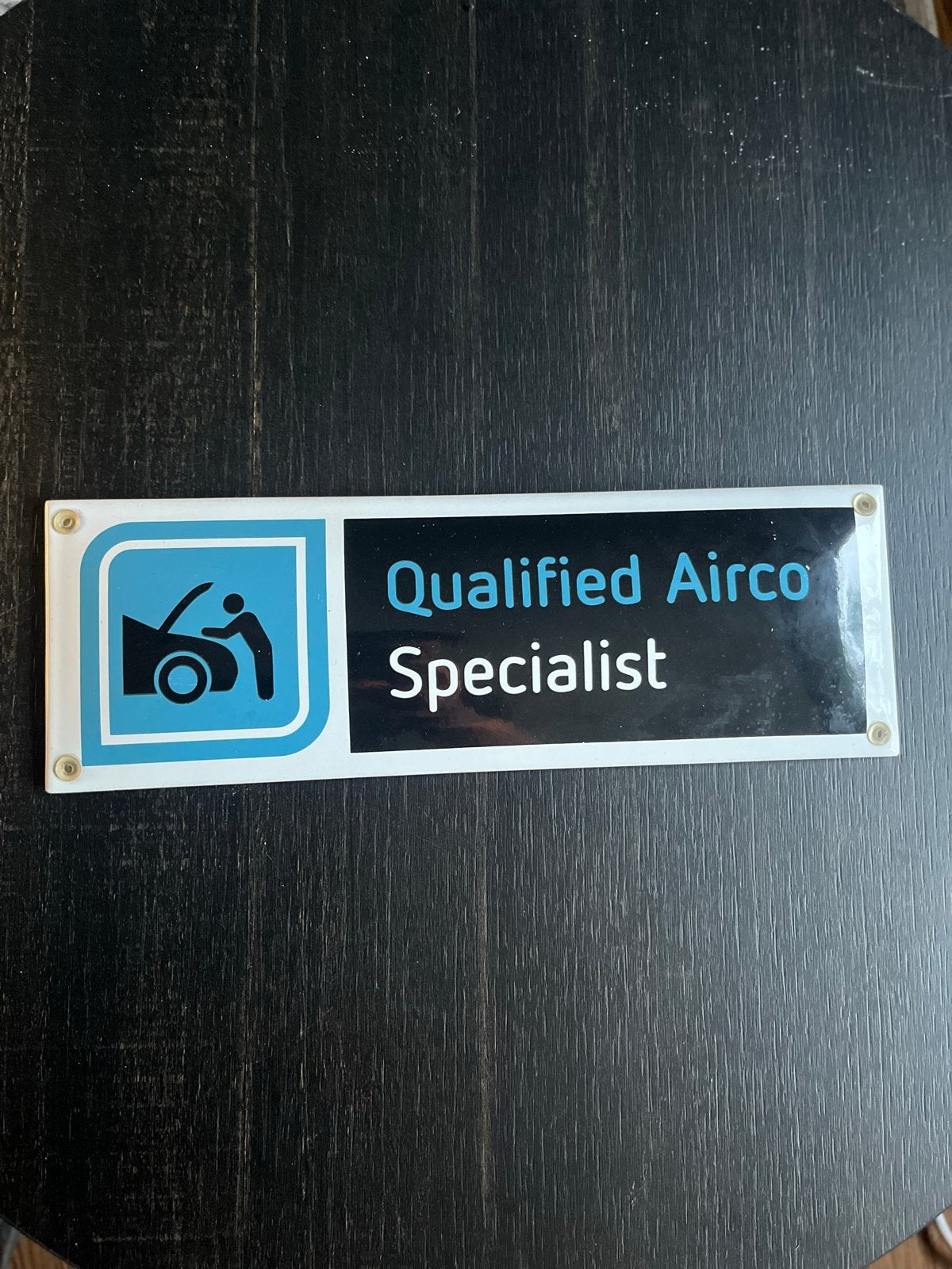 Emaille bord 'Qualified Airco Specialist', Ophalen