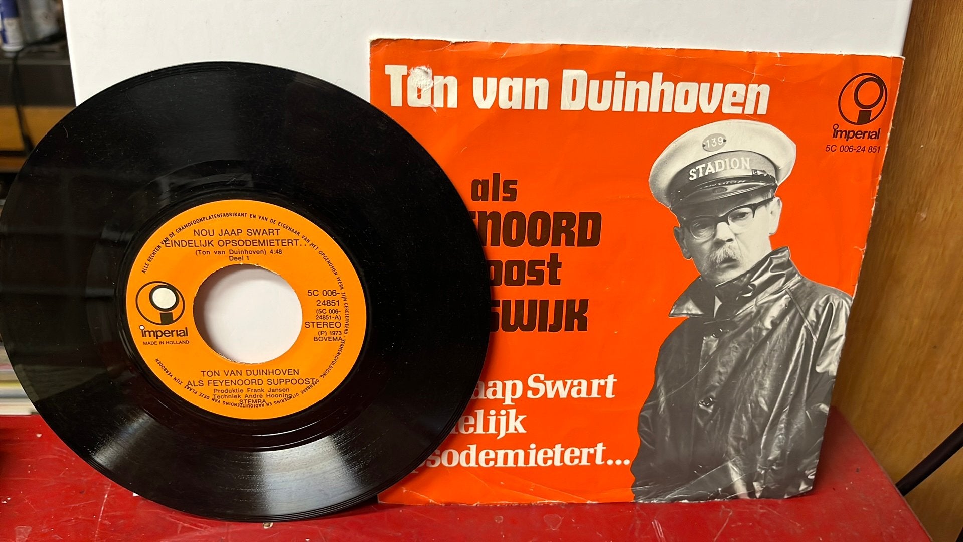 Ton van Duinhoven Nou Jaap Swart eindelijk opsodemietert.., Ophalen of Verzenden, Gebruikt, Nederlandstalig