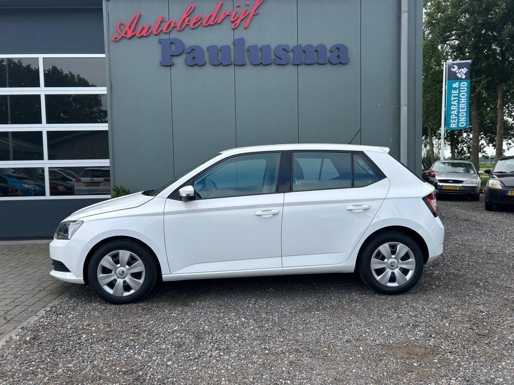 Skoda Fabia 1.0 Sprint Airco/Cruise/Usb/Isofix (bj 2016), Auto's, Stof, Wit, Origineel Nederlands, Bedrijf