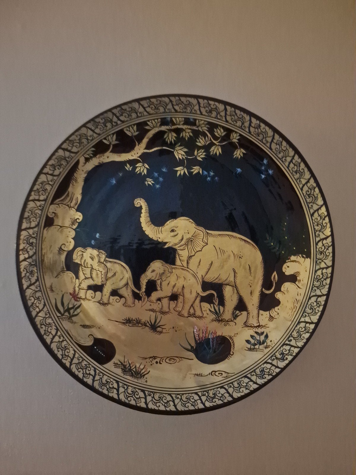 Wand bord jaren '50 met goud ingelegd, Antiek en Kunst, Ophalen of Verzenden