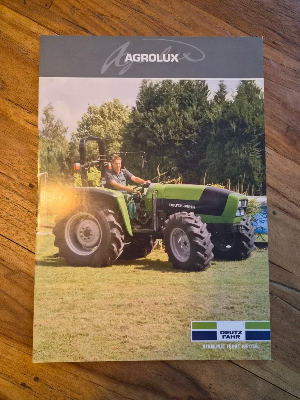 tractor folder Deutz-Fahr AGROLUX, Boeken, Ophalen of Verzenden