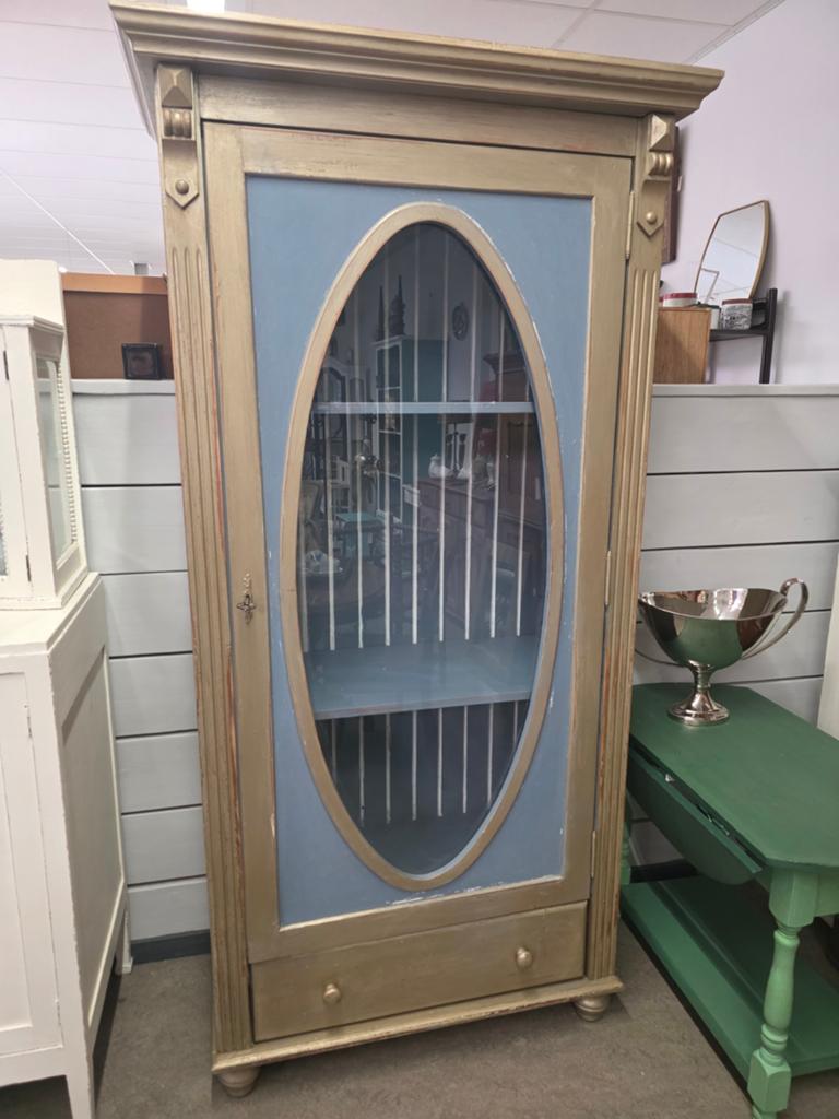Unieke Vitrinekast met Ovaal Glas en Lade - Goud/Blauw, Ophalen of Verzenden