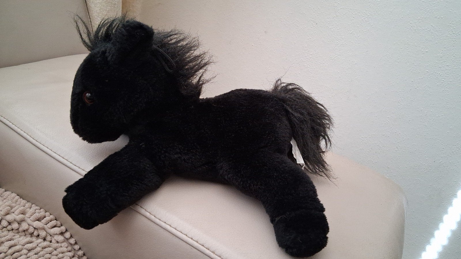 Zwarte paarden knuffel, Ophalen of Verzenden, Gebruikt, Zwart, Paard