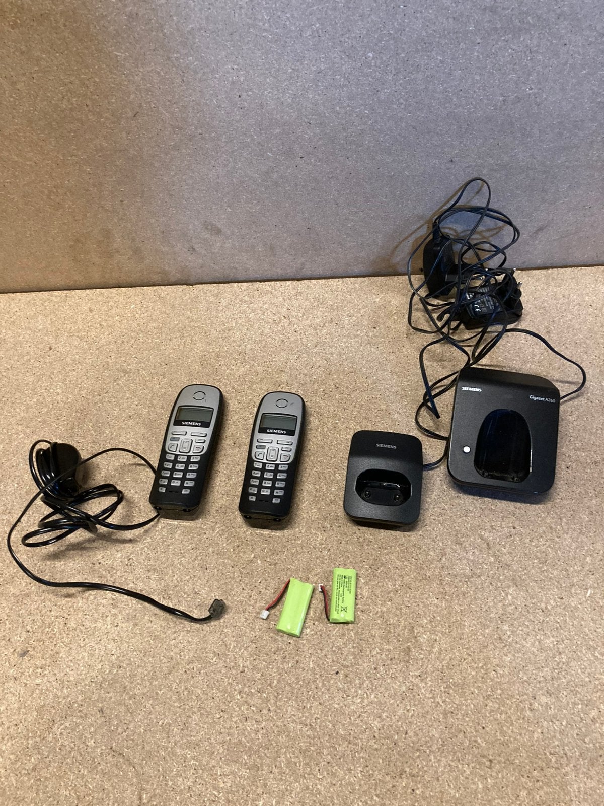 Siemens gigaset a260 duo ACCU DEFECT, Ophalen of Verzenden, Niet werkend, 2 handsets