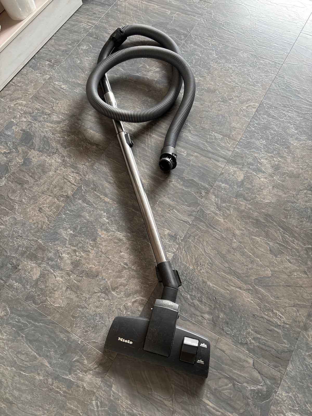Miele stofzuigerstang met zuigmond - en slang  Gebruikt, Witgoed en Apparatuur, Stofzak, Gebruikt, Ophalen of Verzenden, Miele