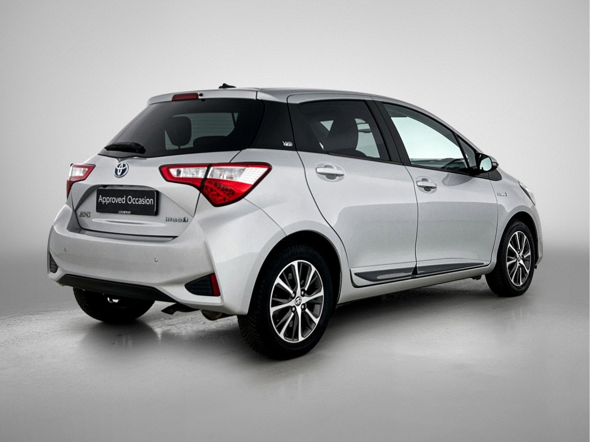 Toyota Yaris 1.5 Hybrid Y20 Exclusive Edition | Dealeronderh, 12 maanden, Gebruikt, Euro 6, 4 cilinders