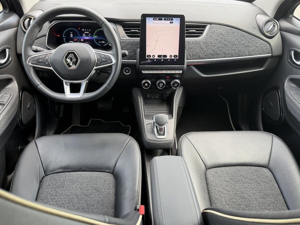 Renault ZOE R135 Iconic 52 kWh Snel lader/ soh 94%/ Koopaccu, Auto's, Renault, 136 pk, Gebruikt, Zwart, 385 km