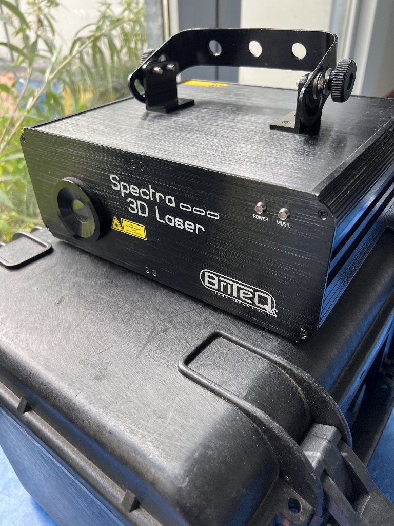 BRITEQ Spectra 3D Laser - incl Flightcase, Ophalen of Verzenden, Gebruikt, Laser, Geluidgestuurd