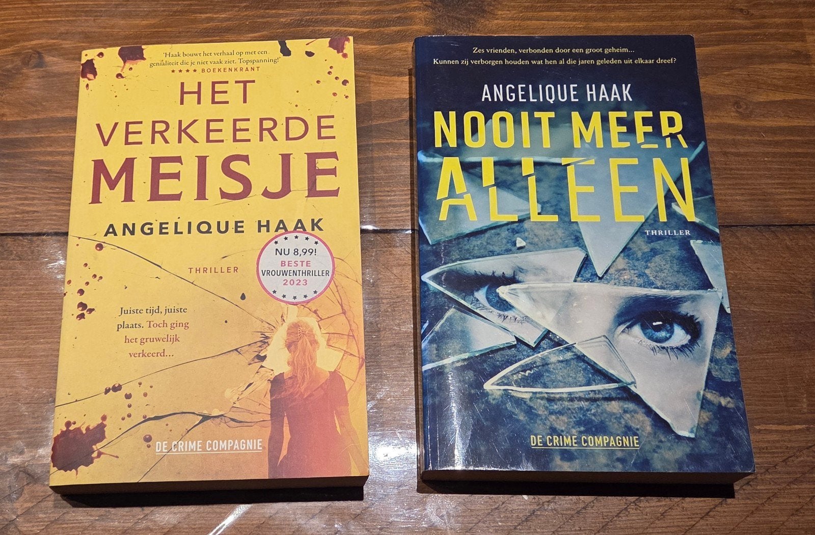 Thrillers 2x Angelique Haak: Het Verkeerde Meisje & Nooit, Ophalen of Verzenden, Zo goed als nieuw, Angelique Haak, Nederland