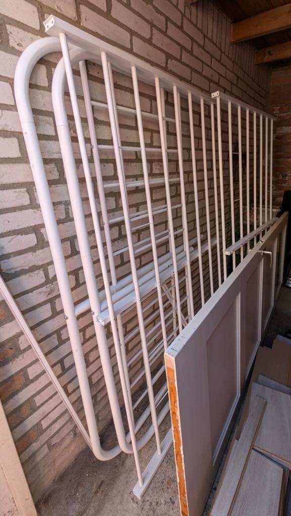 Te Koop! Wit metalen bed frame 140x200, Huis en Inrichting, Slaapkamer | Bedden, Ophalen, Wit, Tweepersoons, 140 cm