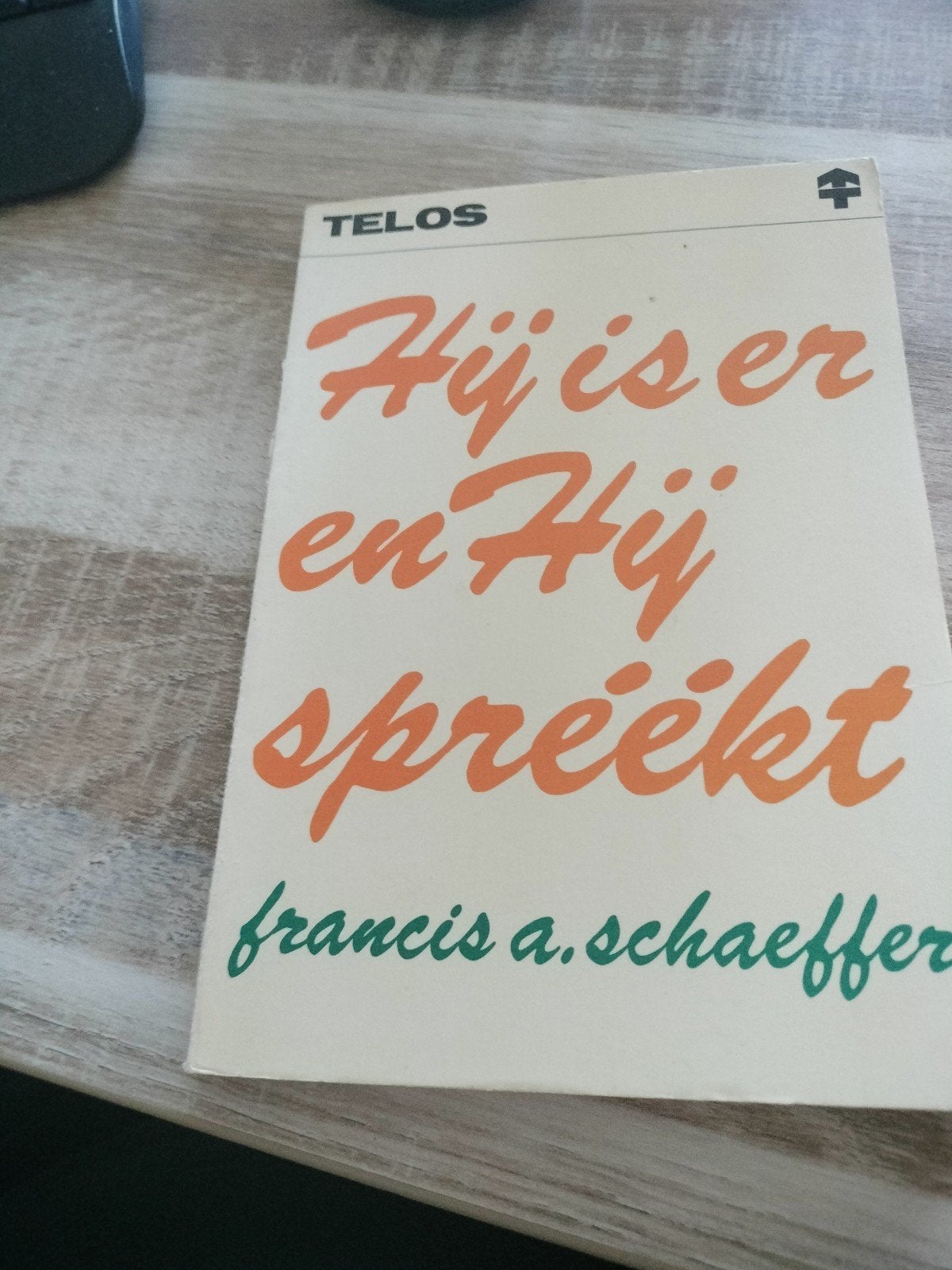 Hij is er en Hij spreekt - Francis A. Schaeffer, Ophalen of Verzenden