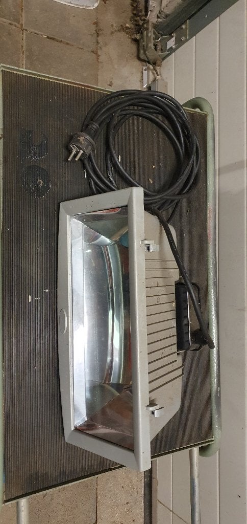 Terras heaters infrarood 1200 Watt 2 stuks 1 defect, Ophalen, Gebruikt, Elektrisch, Waterbestendig