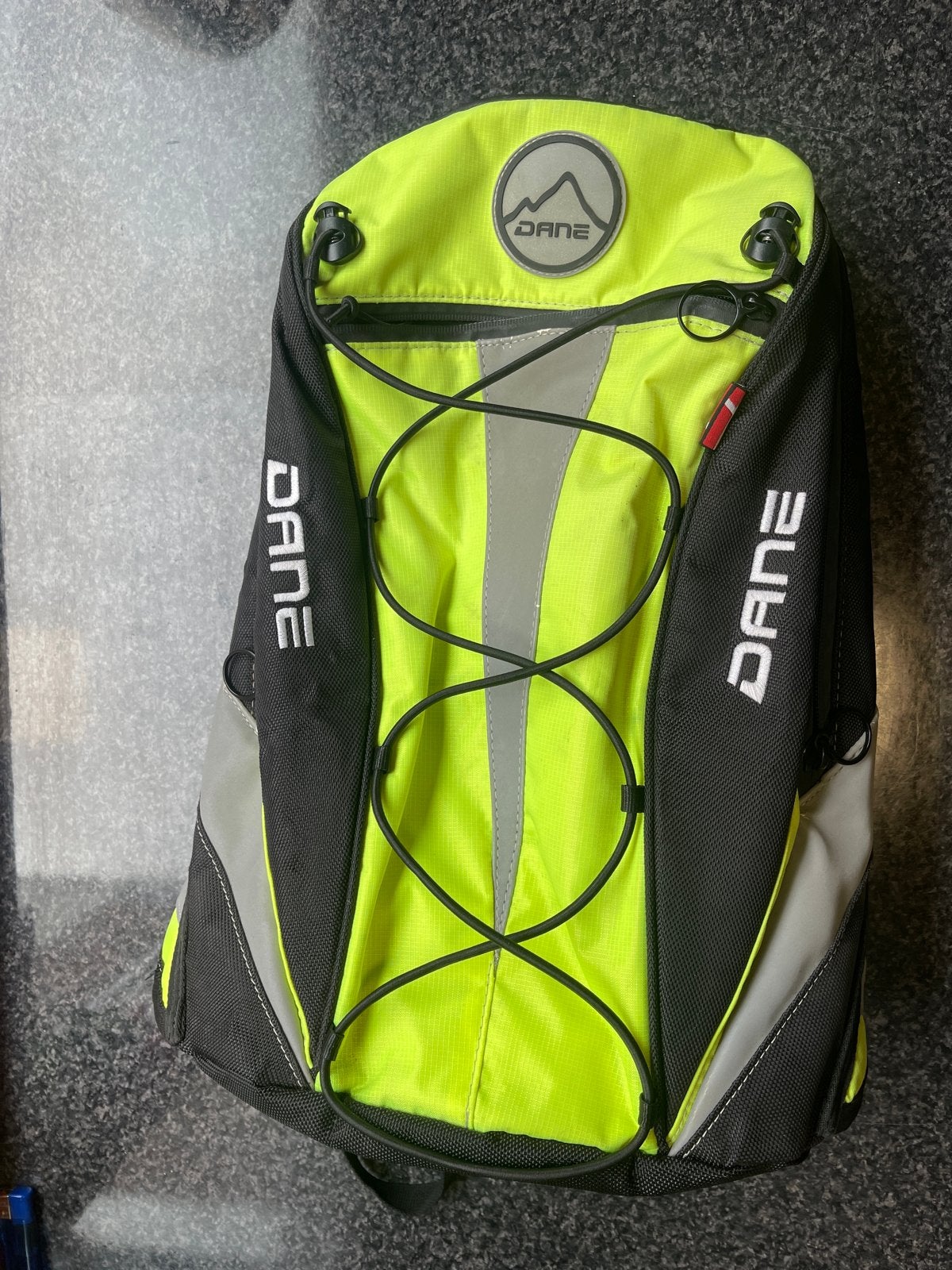 Dane Neon Motorrugzak 12 Liter - Zichtbaar en Praktisch, Ophalen of Verzenden, Gebruikt
