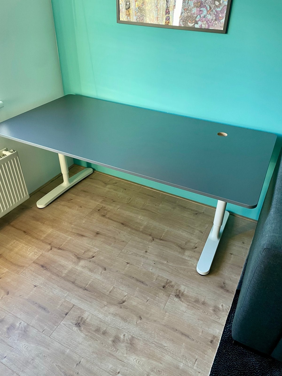 IKEA Bekant Bureau - Grijs/Antraciet/Wit, Huis en Inrichting, Bureaus, Ophalen, Overige typen, 160 cm, Gebruikt