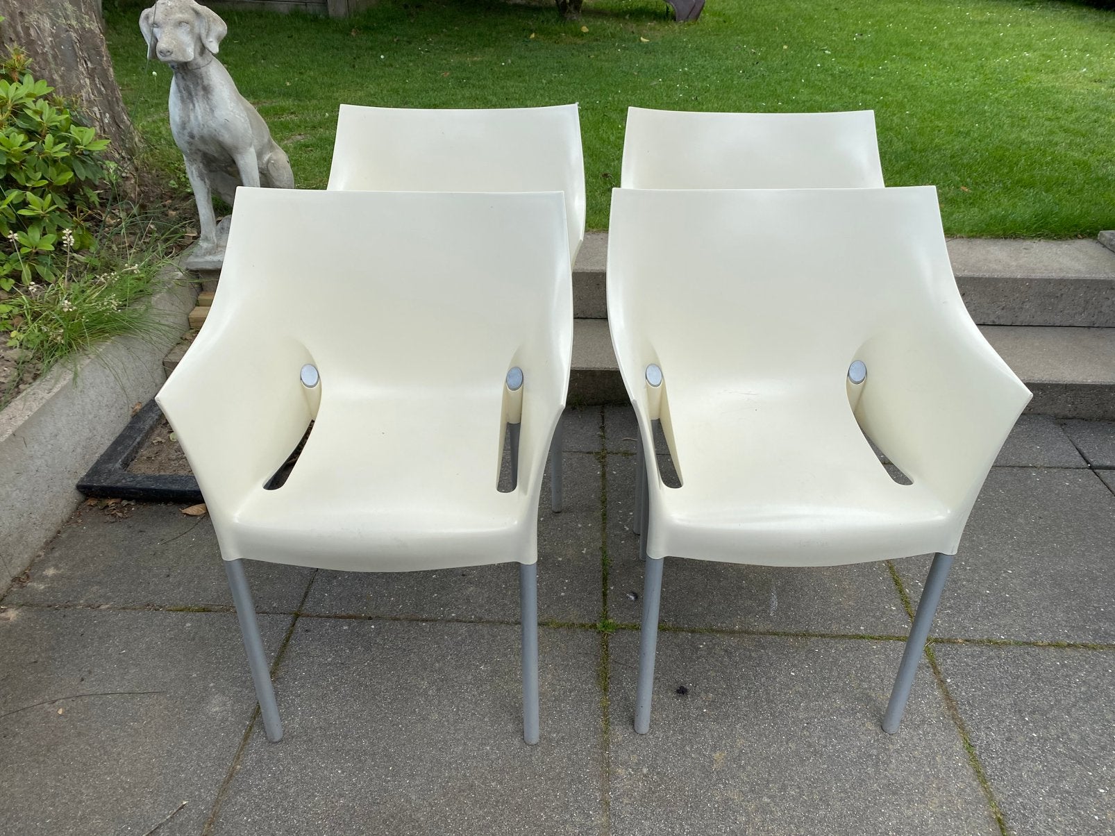 4 Dr. No stoelen van Philippe Starck, €50,00 per stuk, Ophalen, Kunststof, Gebruikt, Overige kleuren
