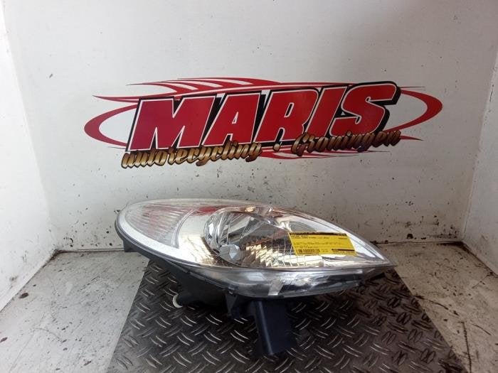 Koplamp rechts van een Citroen Xsara Picasso, Gebruikt, -, Ophalen of Verzenden, -