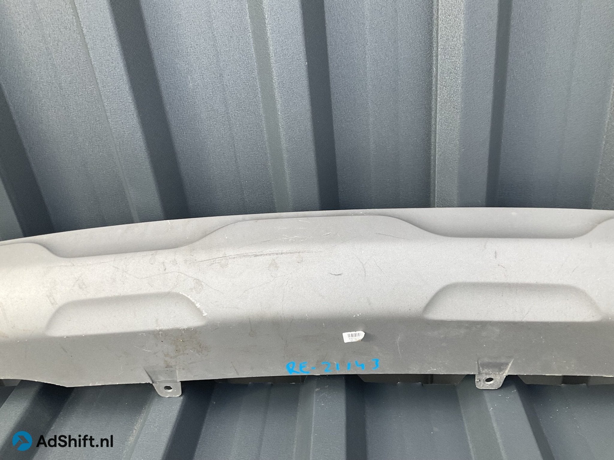Achterbumper Diffuser Renault Arkana 850709613R Lijst 21143, Auto-onderdelen