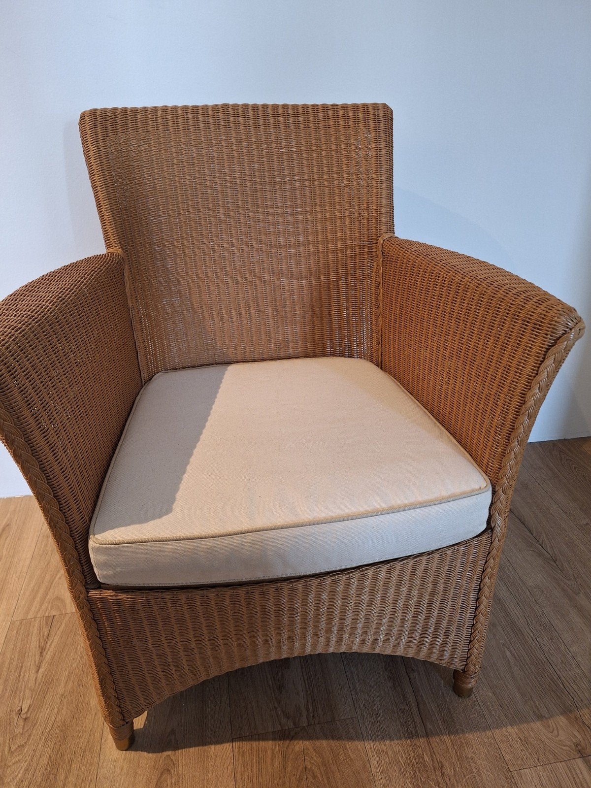 SM Design Lloyd Loom Stoel - Rotan Fauteuil met Kussen, Huis en Inrichting, Bruin, Riet of Rotan, Ophalen of Verzenden, Zo goed als nieuw