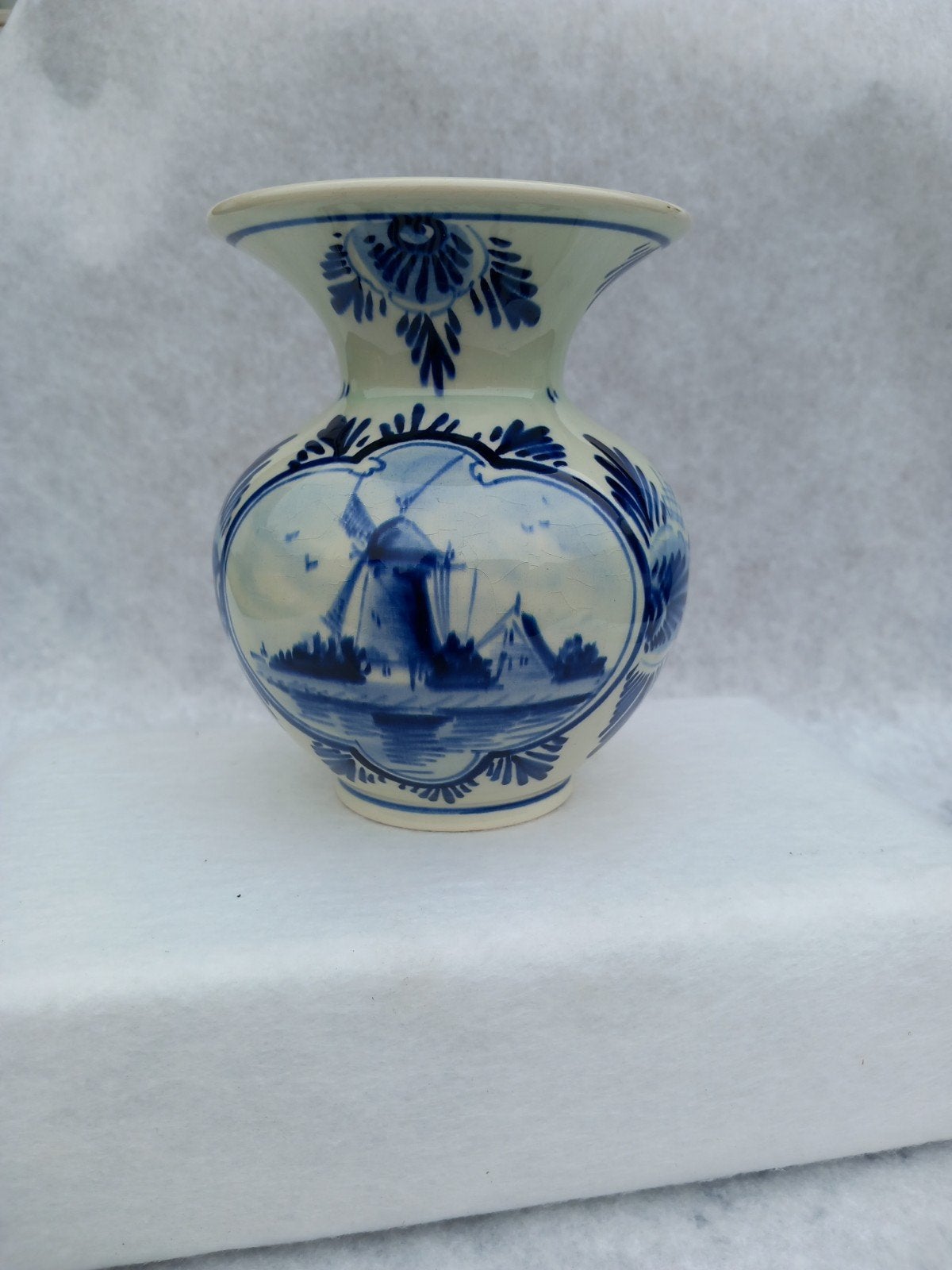 Delfts Blauw vaasje met molen decoratie - Handgeschilderd, Antiek en Kunst, Ophalen of Verzenden
