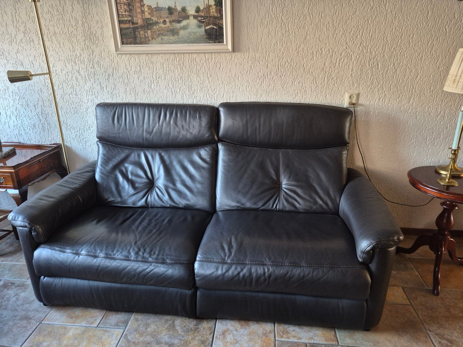 Leren 2-zitsbank met relaxfunctie en bijpassende poef, Ophalen, Gebruikt, Klassiek, Comfortabel, 150 tot 200 cm