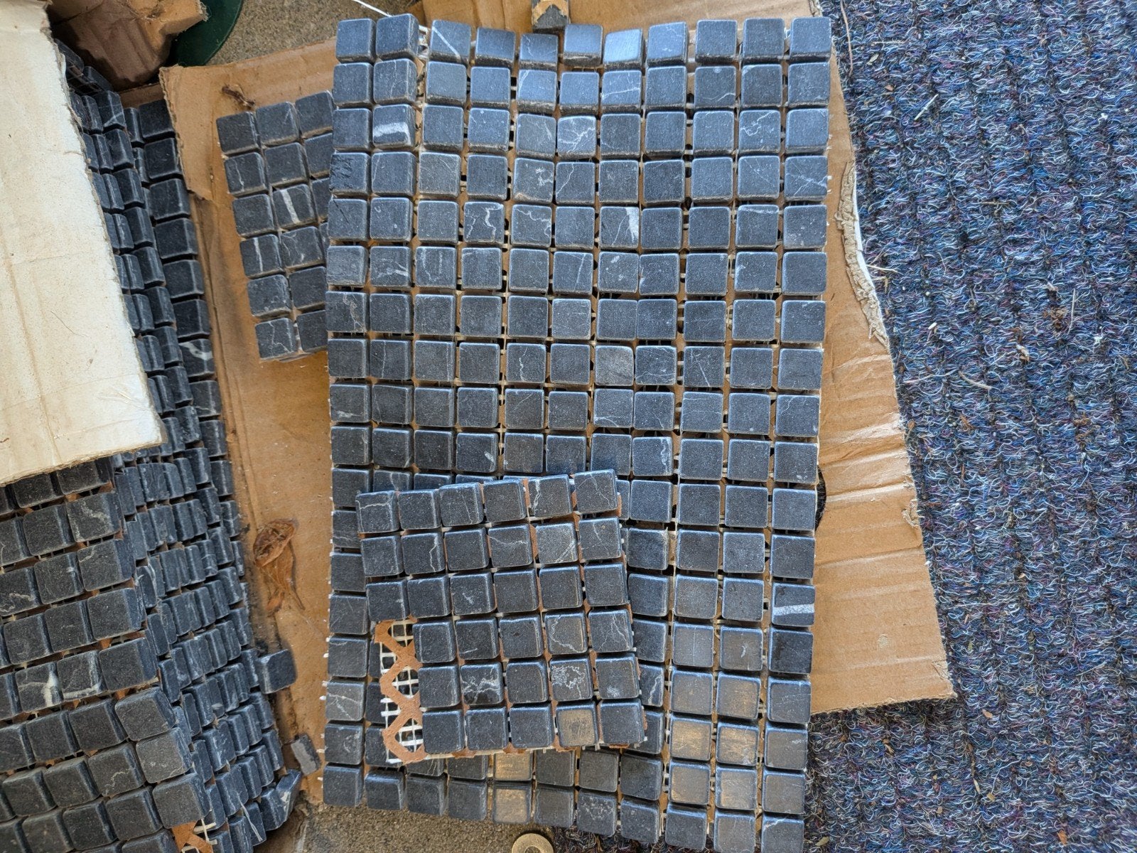 Mozaïek tegels marmer - Donkergrijs natuursteen, Ophalen, Overige materialen, Wandtegels, Minder dan 20 cm