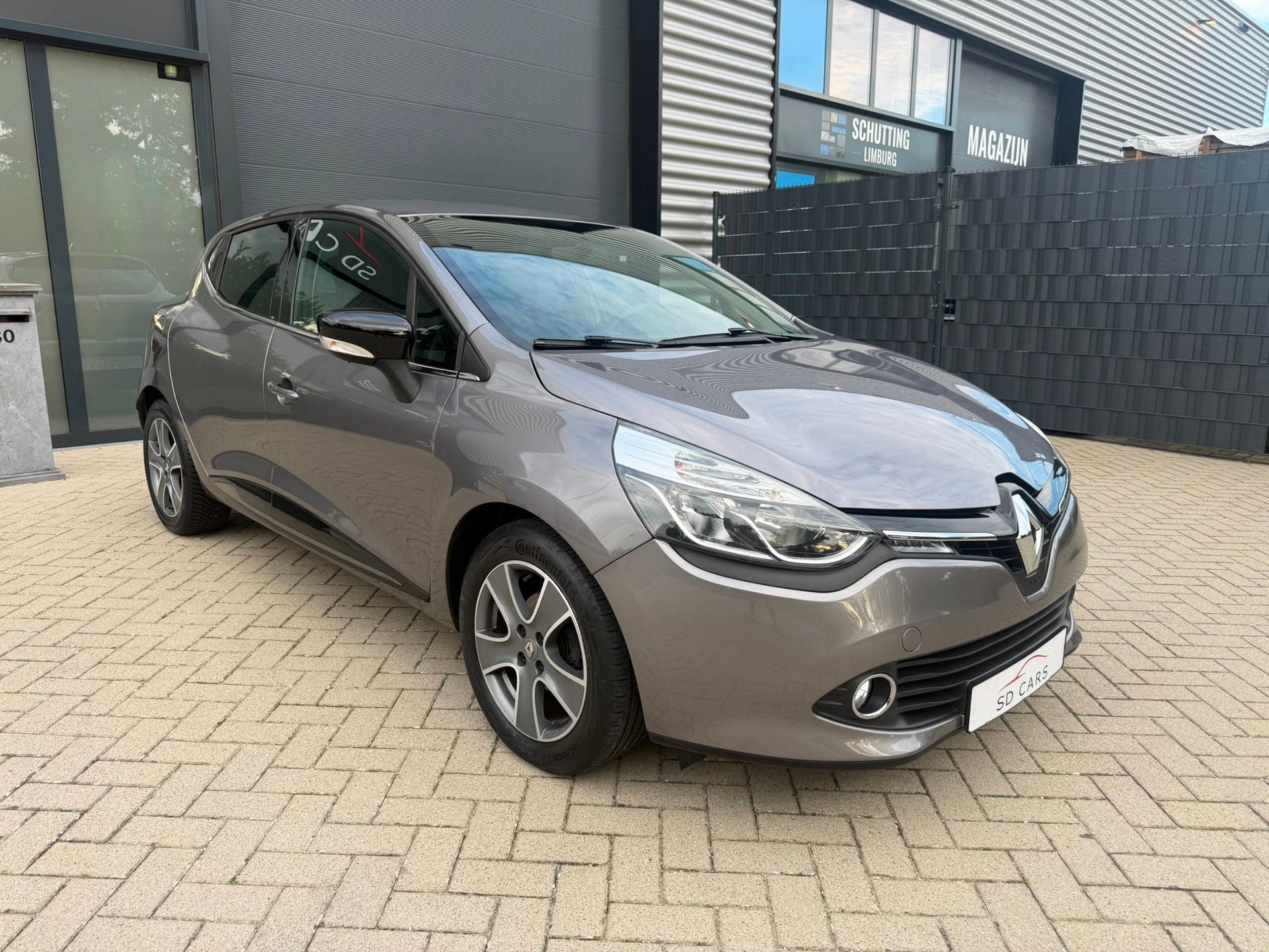 Foto 3 van Renault Clio 0.9 TCe ECO Night&Day|Airco|Navi|Cruise|APK nw