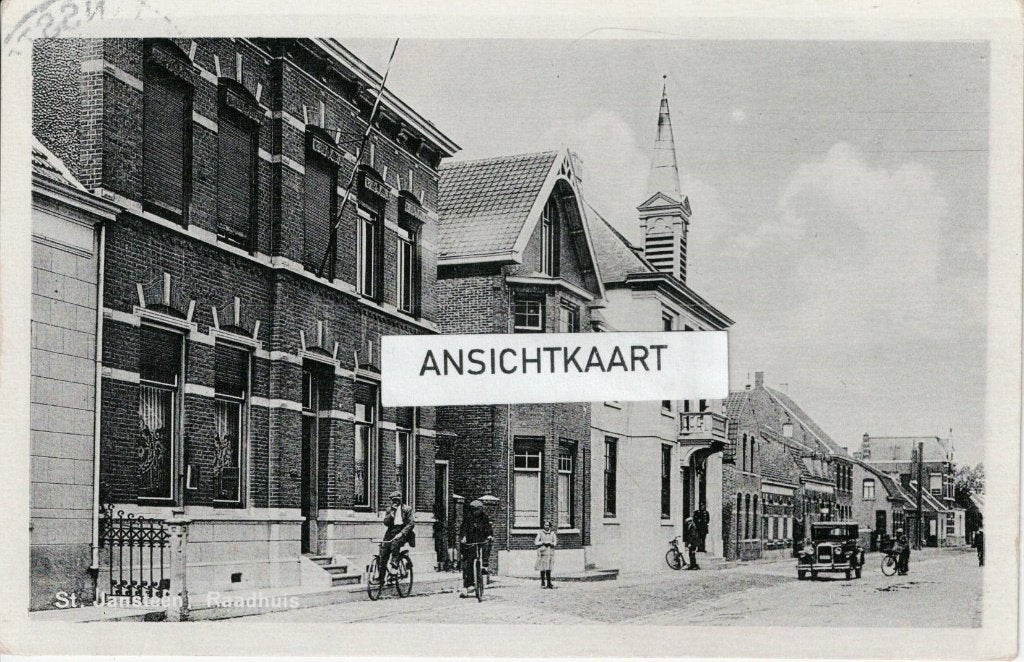 Ansichtkaart Sint Jansteen - Raadhuis, Ophalen of Verzenden, 1920 tot 1940, Gelopen, Zeeland