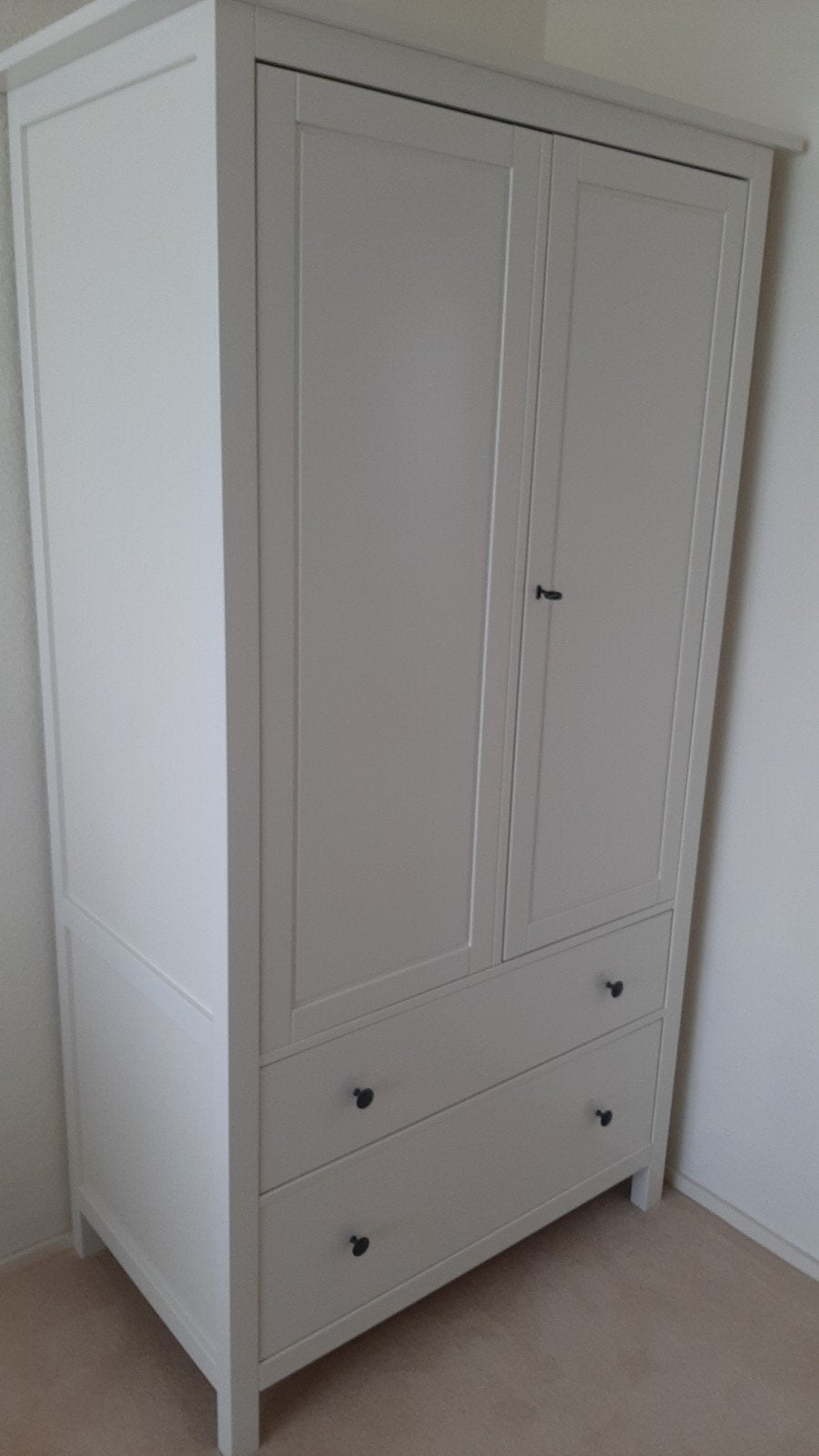 Witte kledingkast met lades en hangruimte, Modern, Scandinavisch, 50 tot 100 cm, Zo goed als nieuw, 150 tot 200 cm