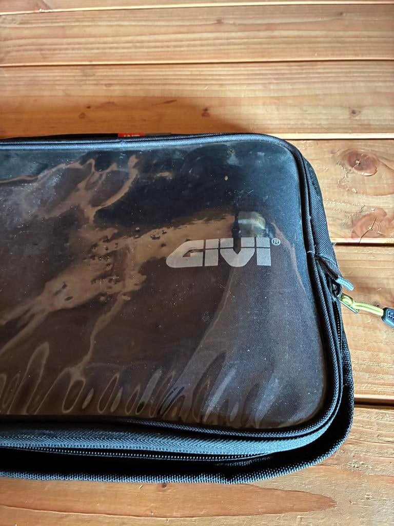 GIVI Tanktas zwart in goede staat, Ophalen of Verzenden, Gebruikt