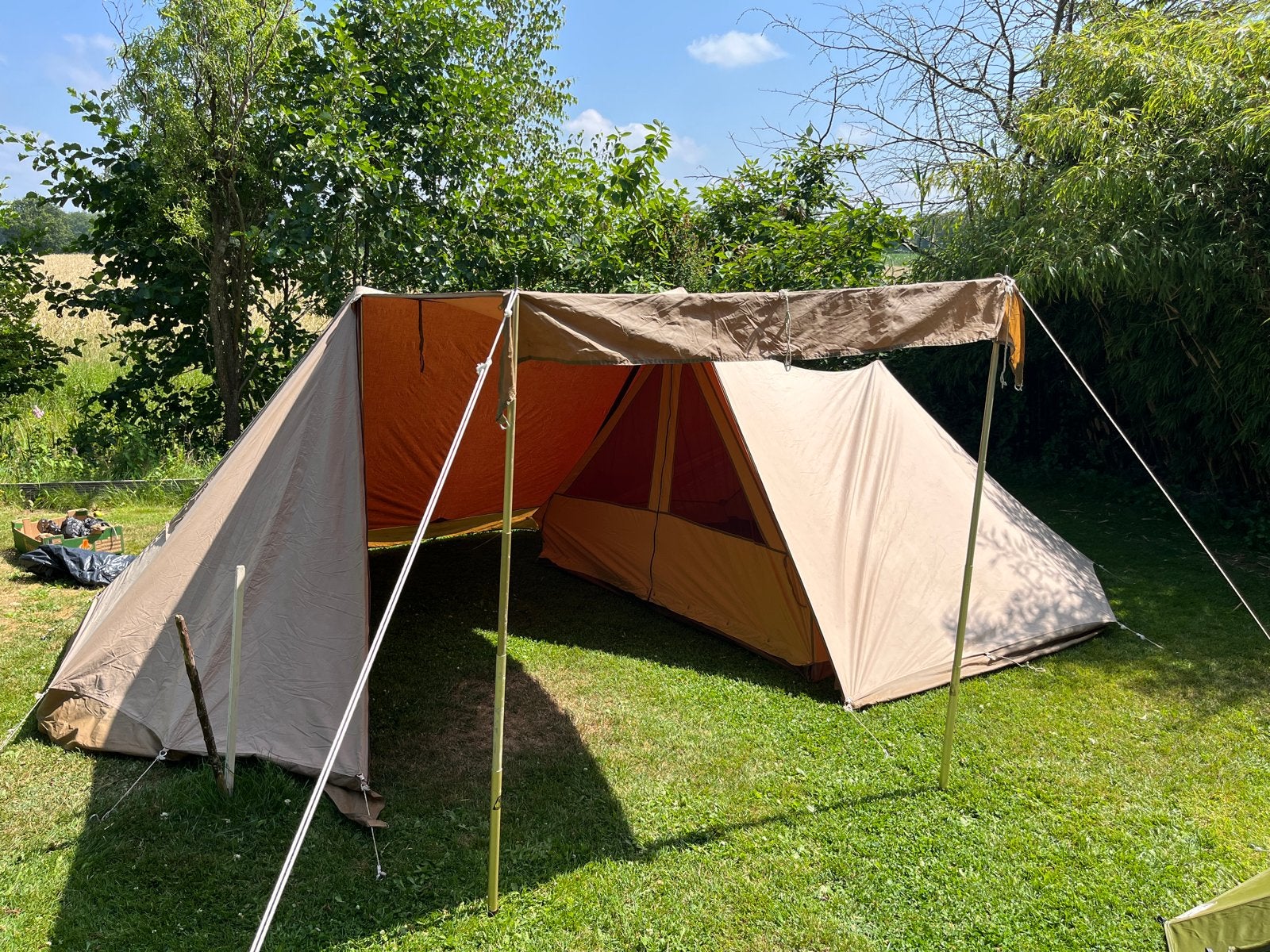 Lichtgewicht 2-persoons tent met veel ruimte en toegang, Ophalen of Verzenden, Gebruikt, Tot en met 2