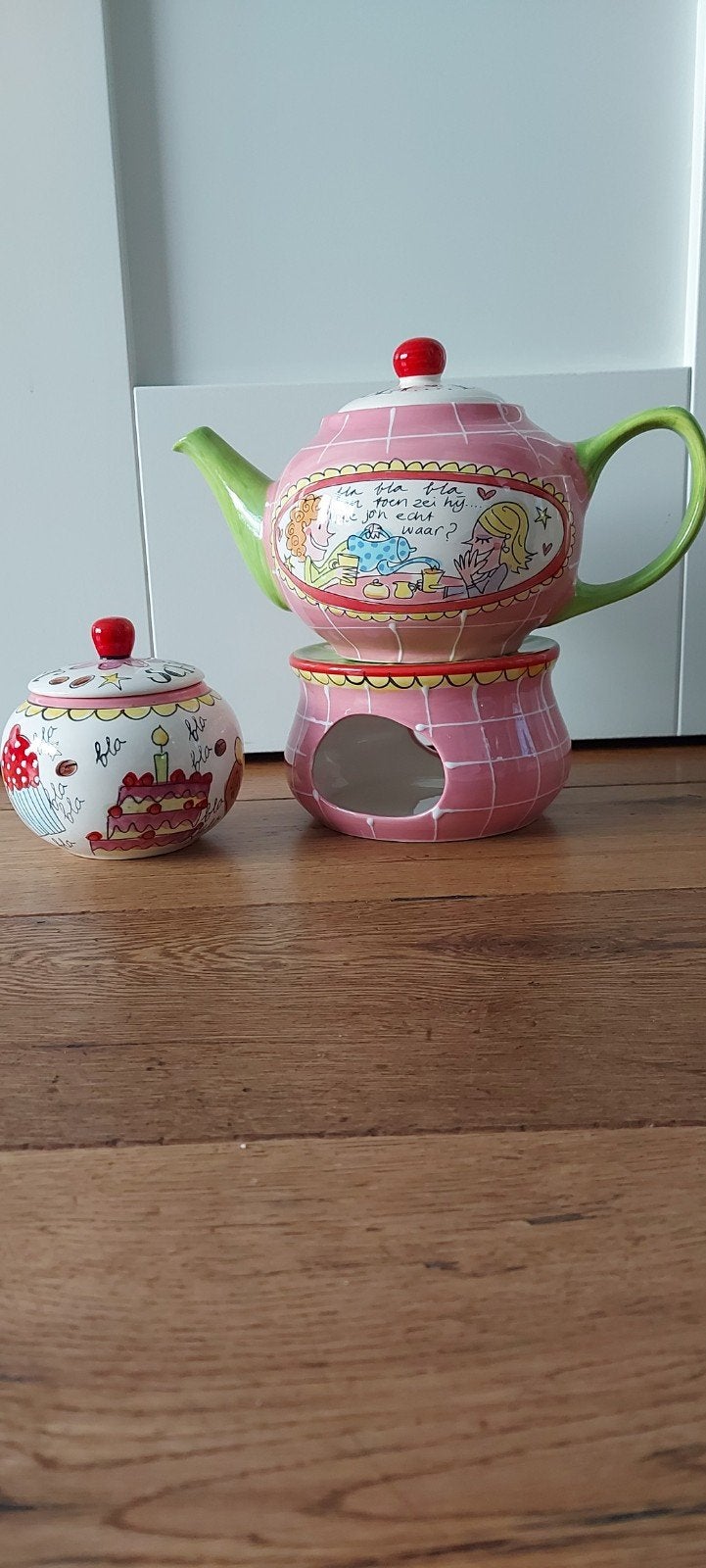 Blond Amsterdam serie 'Even bijkketsen'  #Sinterklaastip, Keramiek, Ophalen of Verzenden, Zo goed als nieuw, Theepot