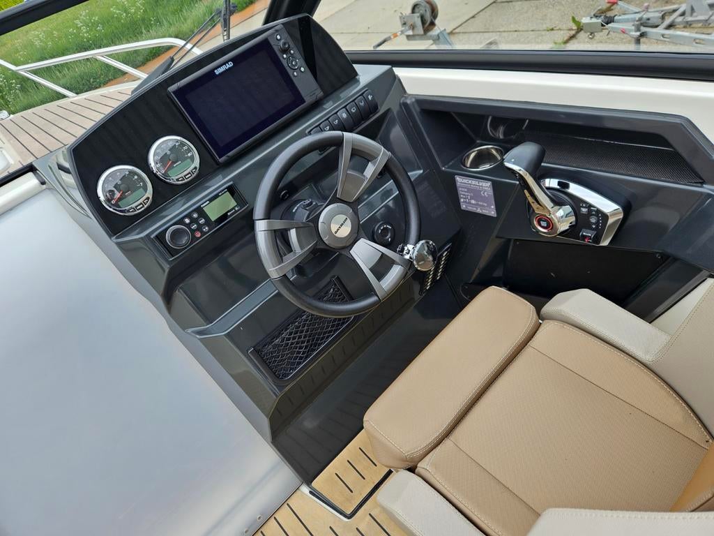 Quicksilver Activ 675 Cruiser

| 175 pk mercury | ALS NIEUW, Watersport en Boten, Ophalen, Viertaktmotor, 49 cm, 120 tot 200 pk