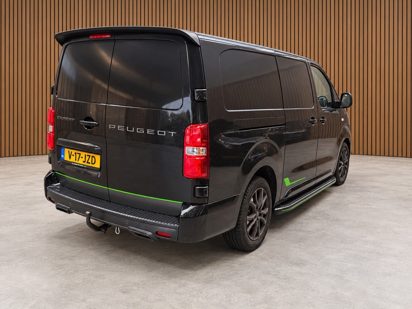 Peugeot Expert 2.0 BlueHDi 180 L3 Sport DC | LED | ACC | Led, Auto's, Gebruikt, 4 cilinders, Zwart, Bedrijf