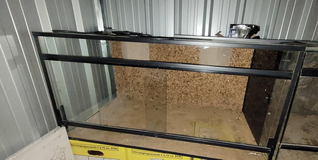 Terrarium 100 x 50x50, Ophalen