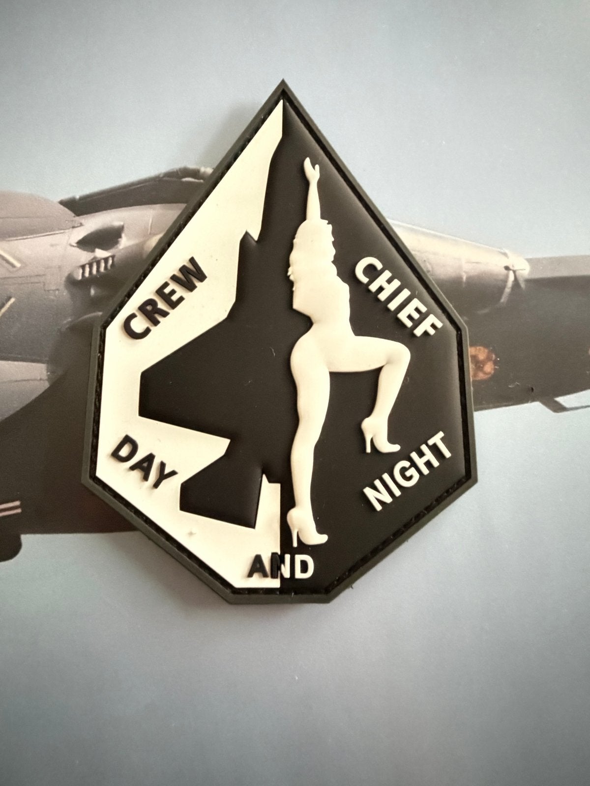 Crew Chief Day and Night F-35 322 sqn, Verzamelen, Ophalen of Verzenden, Luchtmacht, Nederland, Embleem of Badge