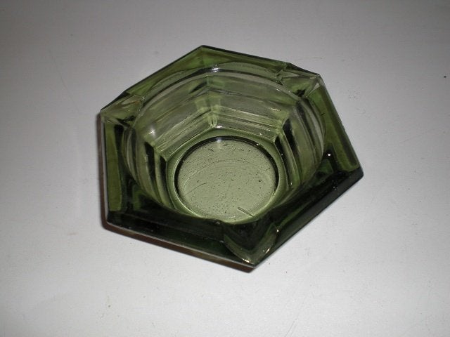 Vintage glazen groene asbak jaren 70 hoekig, Antiek en Kunst, Ophalen of Verzenden