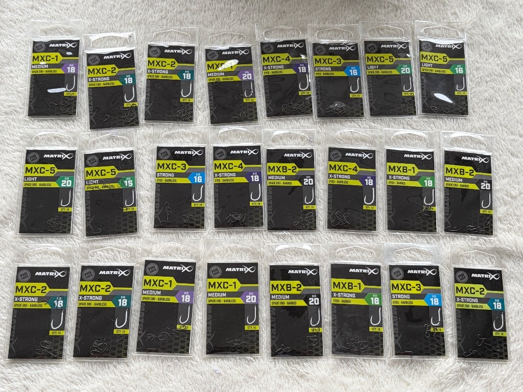adv 375 / NIEUW mixset 24 pakjes haakjes MATRIX, Ophalen of Verzenden, Nieuw, Haak