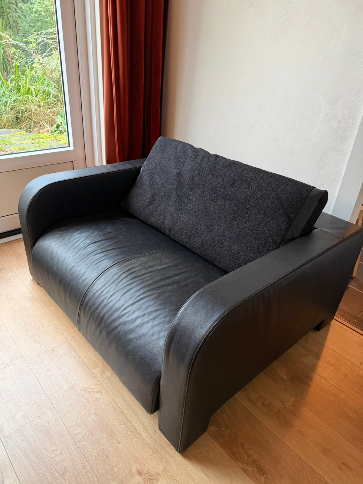 Leren bankje Montis, Ophalen, Tweepersoons, 75 tot 100 cm, Zo goed als nieuw