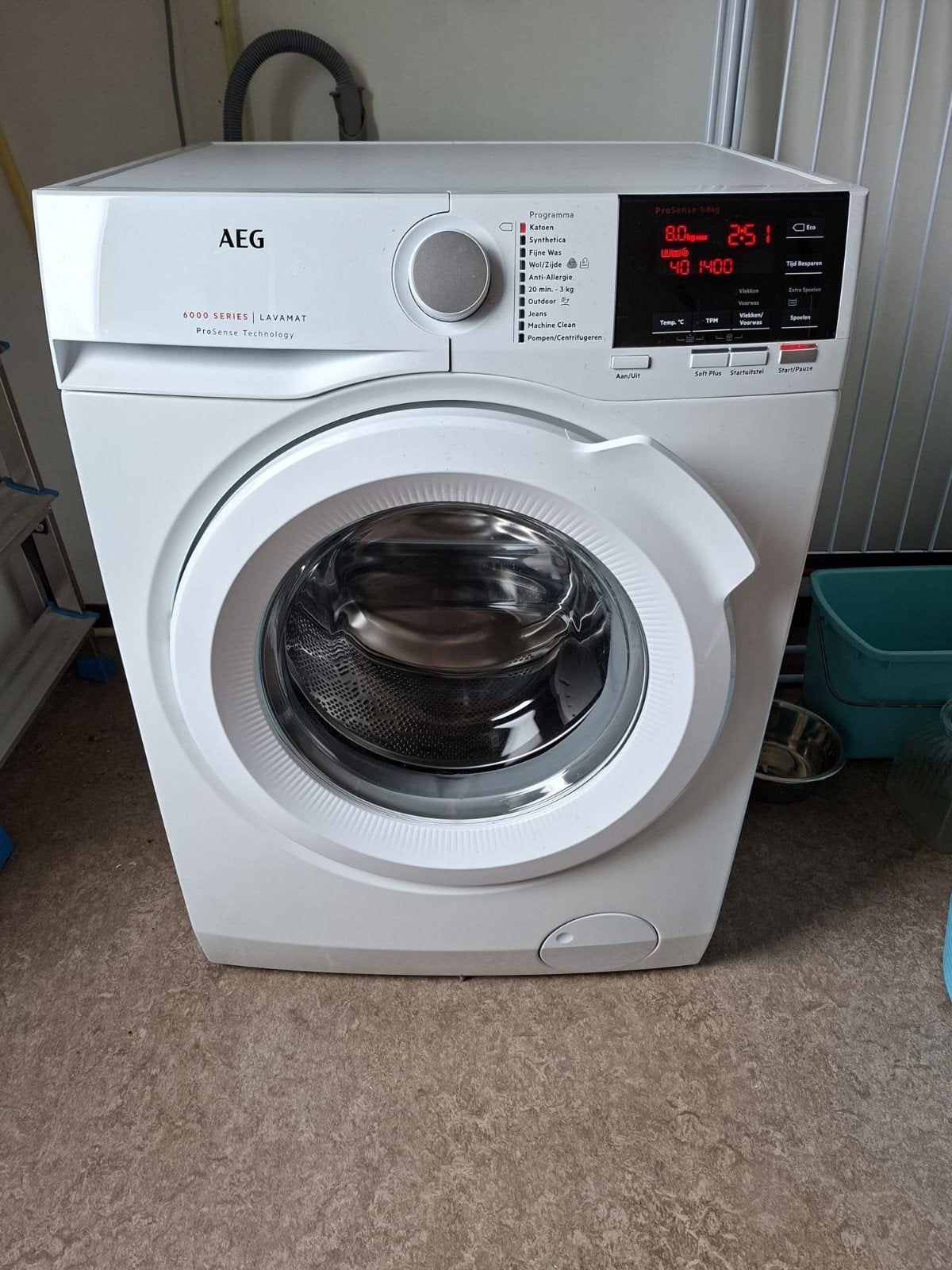 AEG Lavamat 6000 Series Wasmachine 8kg ProSense, Witgoed en Apparatuur, Wasmachines, Ophalen, 1200 tot 1600 toeren, Gebruikt, 8 tot 10 kg