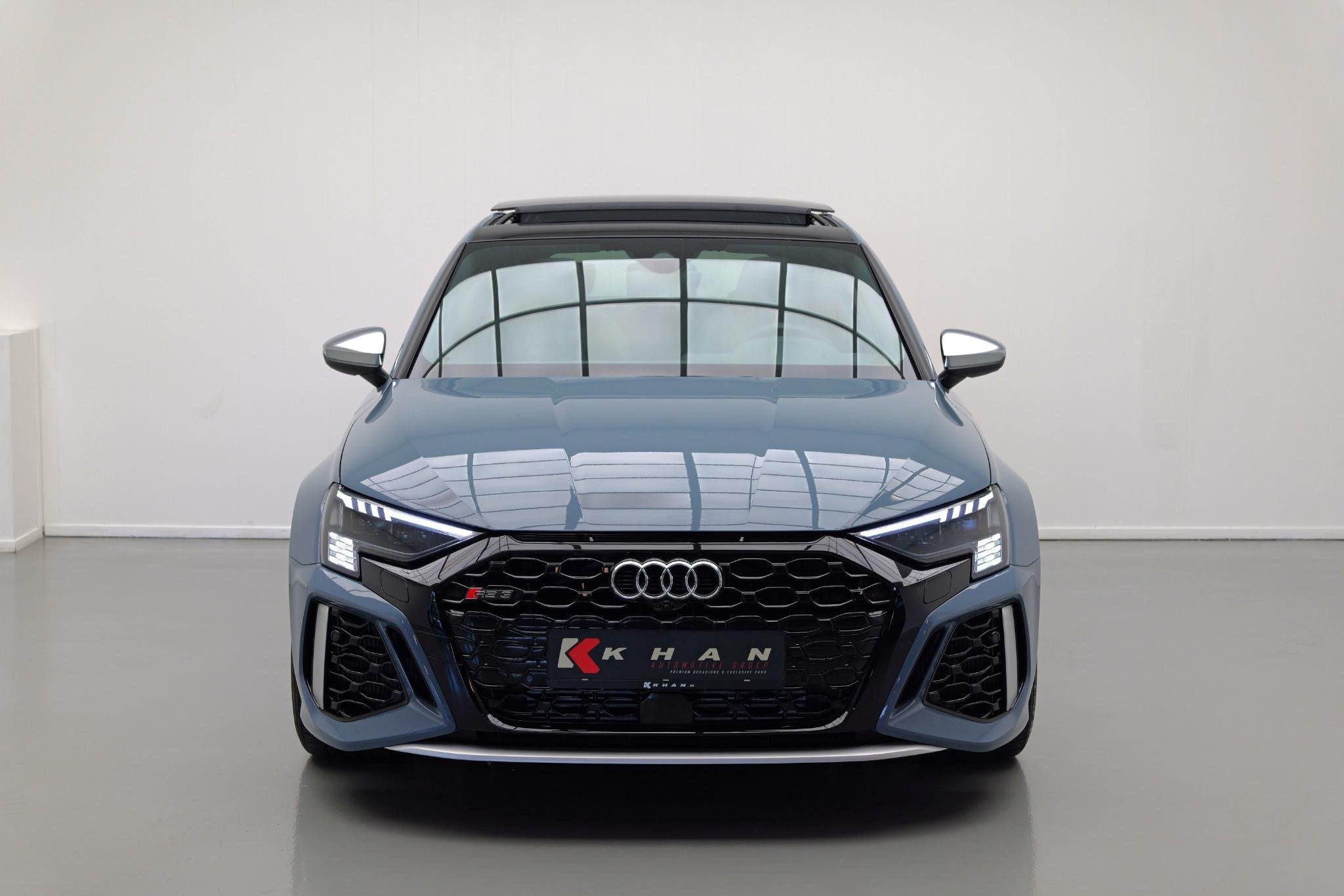 Audi RS3 Sportback 2.5 TFSI quattro |Pano|Ceramic|360|Massag, Auto's, Automaat, Gebruikt, RS3, Bedrijf