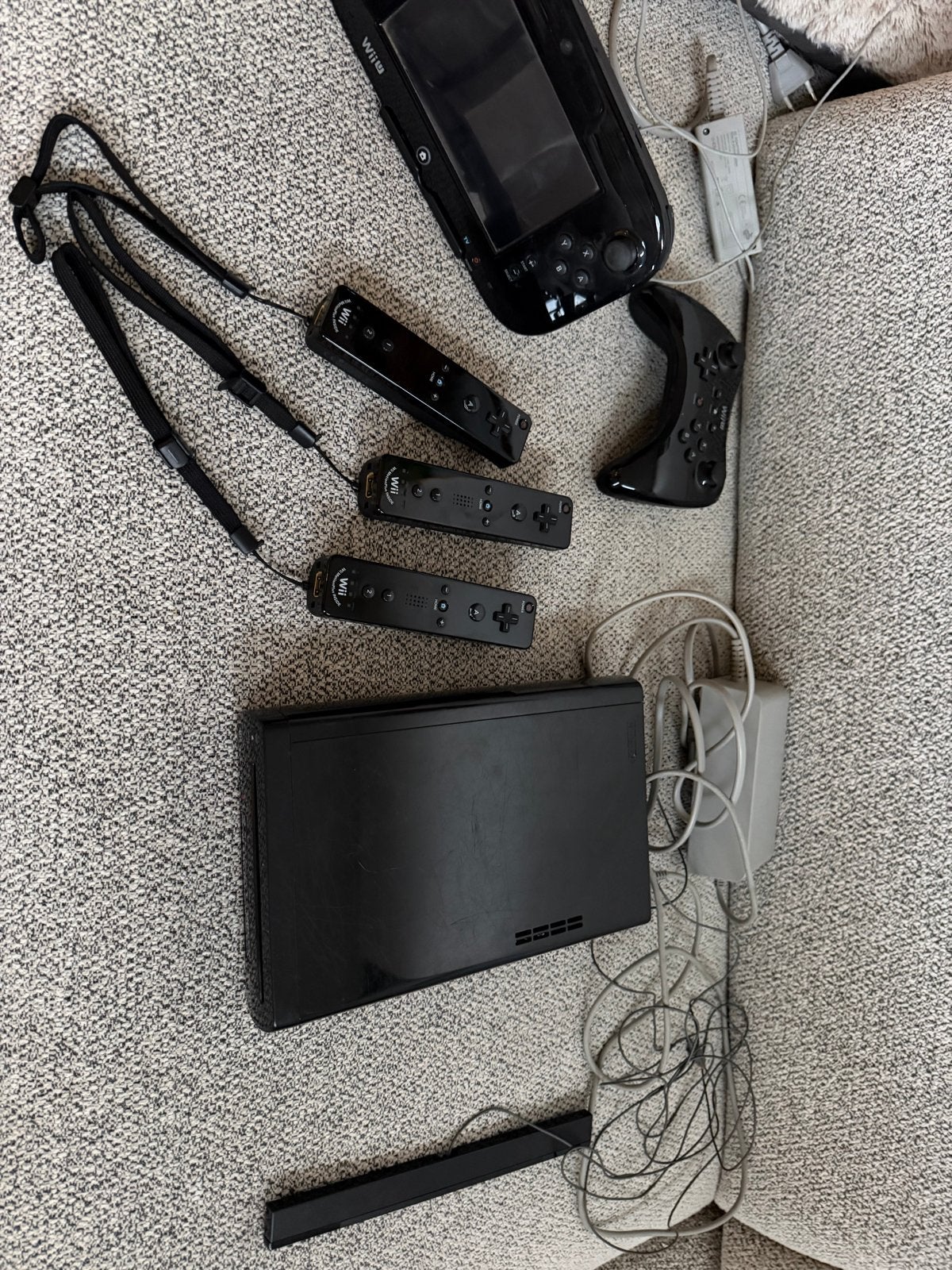 Nintendo Wii U Zwart met 4 controllers en 7 spellen, Ophalen, Zo goed als nieuw, Met 3 controllers of meer, Met games