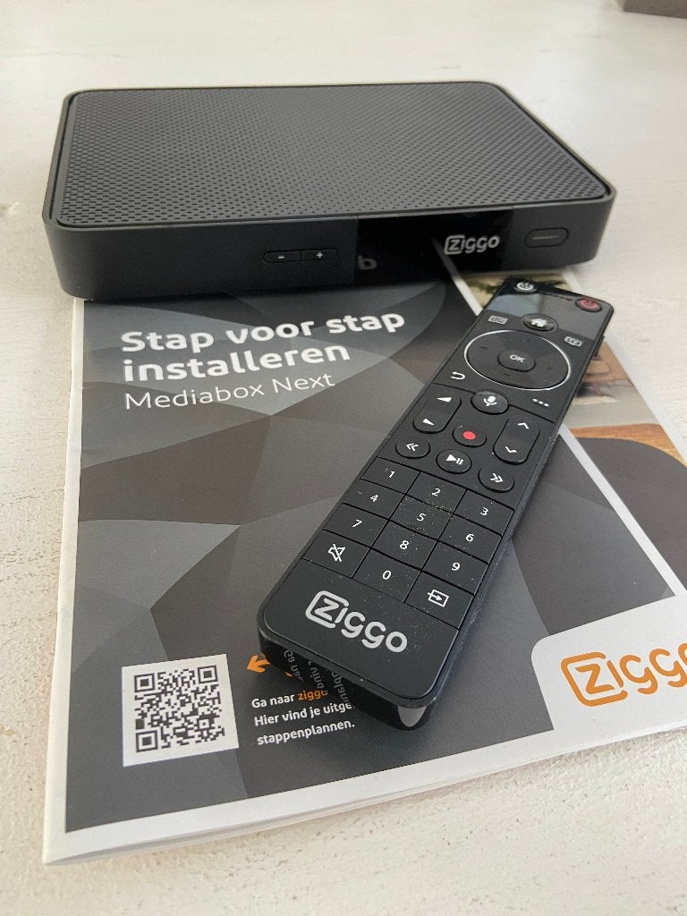 Ziggo Next complete set (NIEUWSTAAT), Ophalen of Verzenden, Zo goed als nieuw