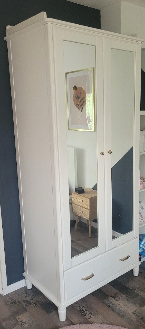 Witte kledingkast meisje met spiegels, hang- en leggedeelte, Huis en Inrichting, Kasten | Kledingkasten, Gebruikt, 200 cm of meer