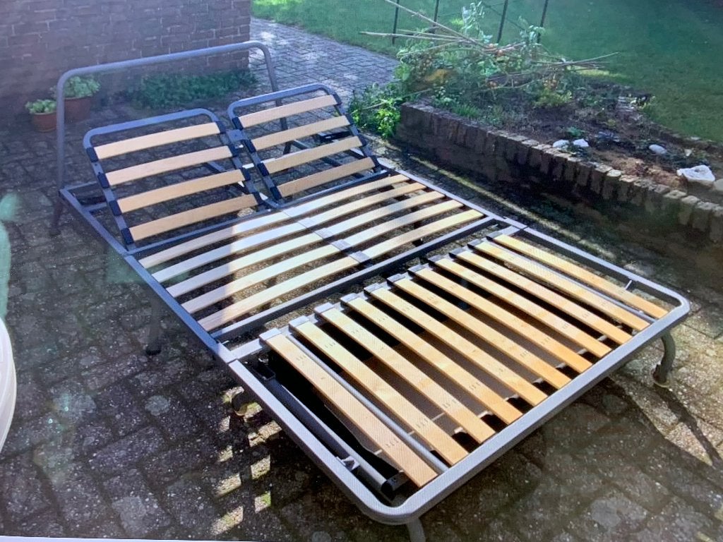 Slaapbank, Ophalen, Tweepersoons, 140 cm, Zo goed als nieuw