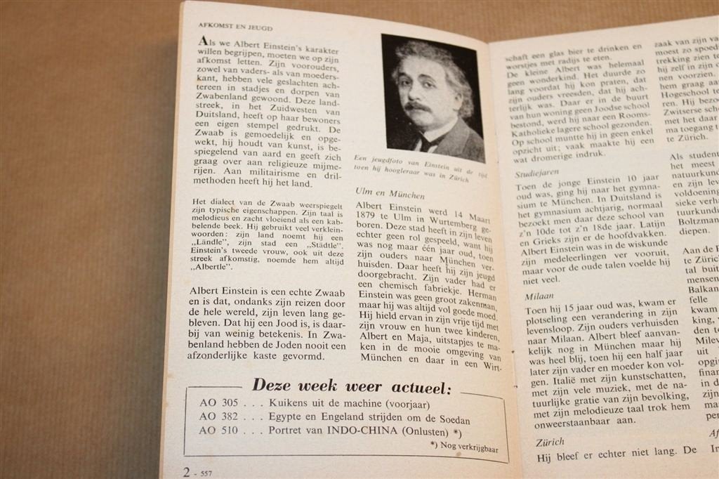 Albert Einstein — Vintage Boekje 1955, Ophalen of Verzenden, Gelezen, Natuurwetenschap